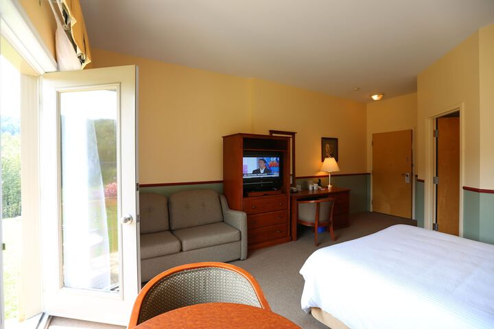 Room 2 of 54