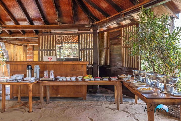Dining 128 of 152