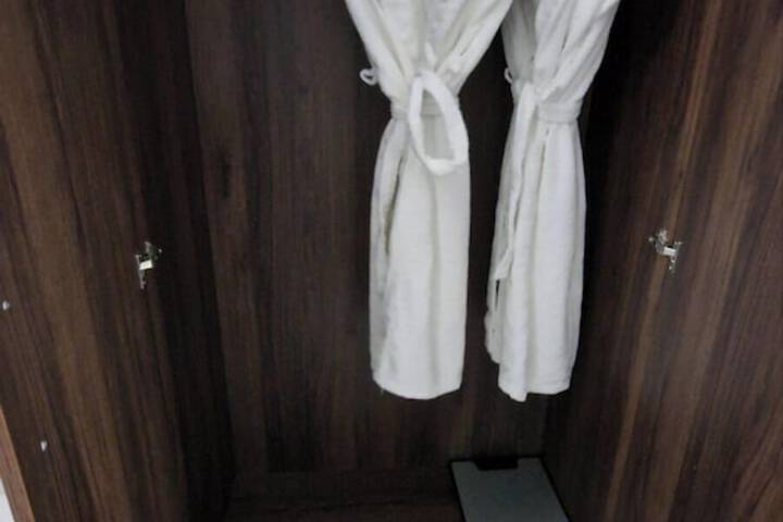Room 26 of 60
