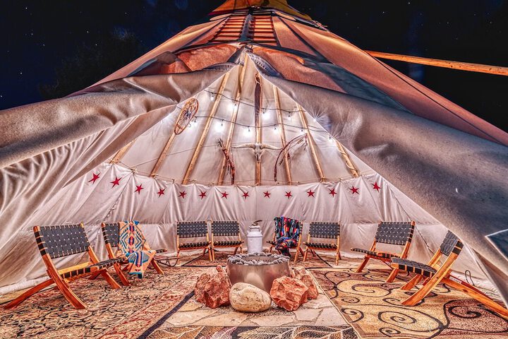 Hotel Exterior 23 of 28