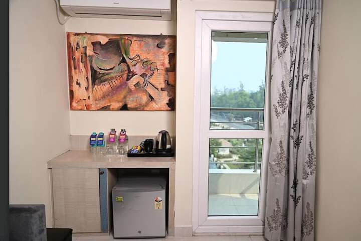 Room 29 of 59