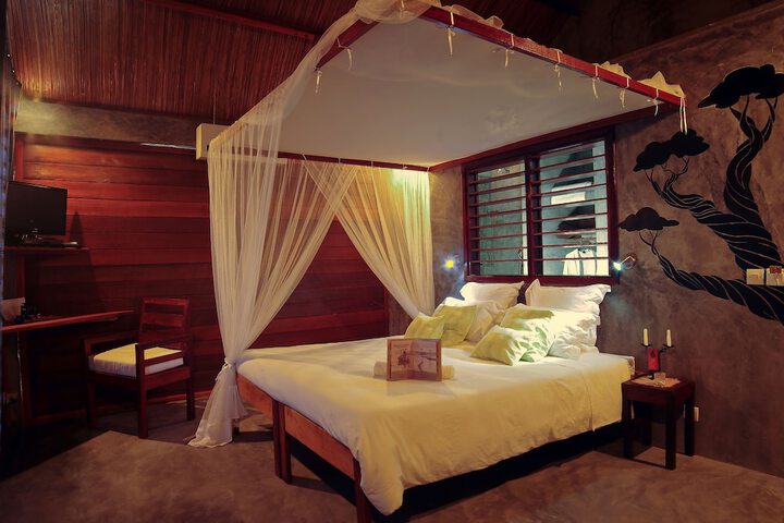 Room 3 of 26