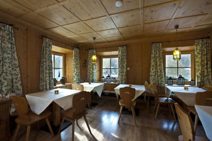 Room 15 of 41