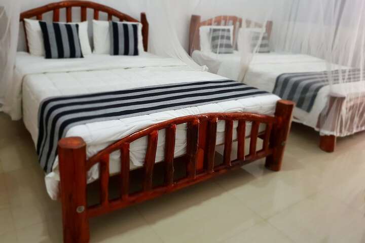 Room 10 of 43