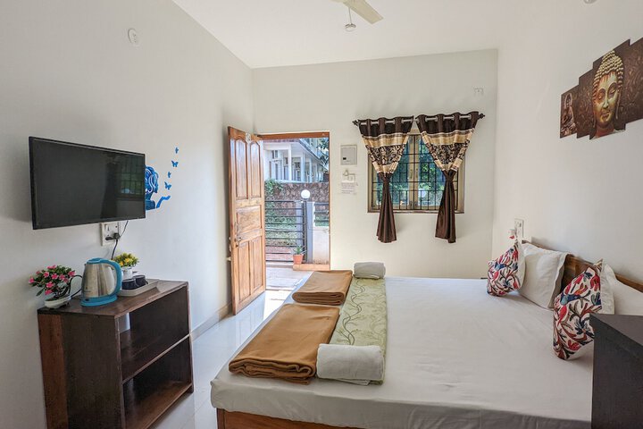 Room 5 of 27