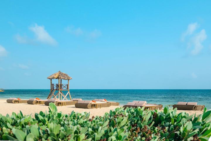Beach 104 of 124