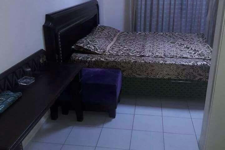Room 4 of 4