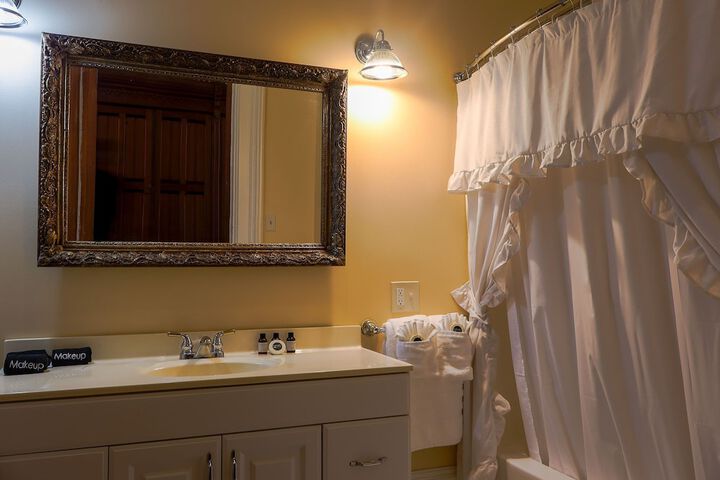 Bathroom Vanities