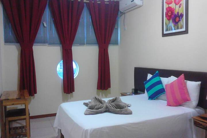 Room 5 of 78