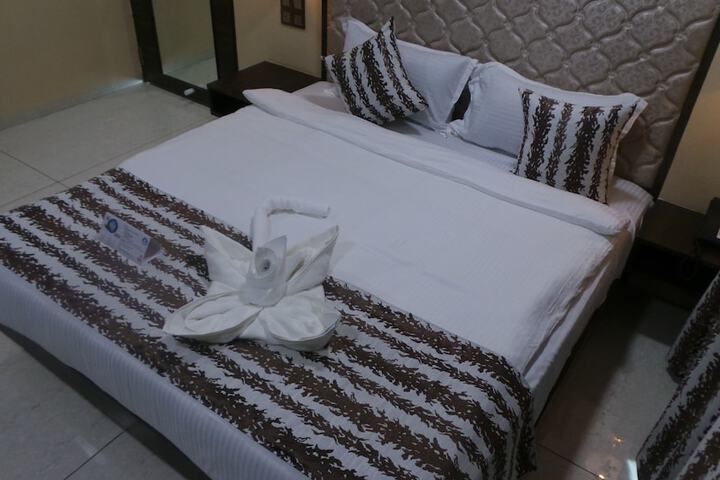Room 18 of 71