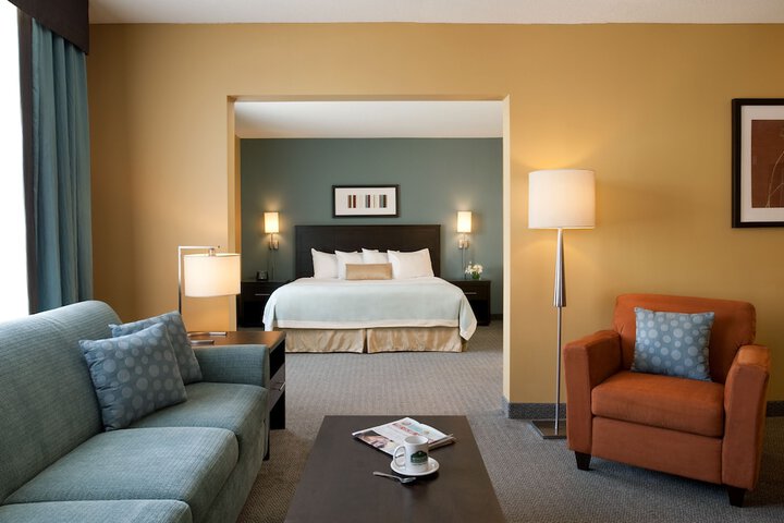 Room 9 of 32