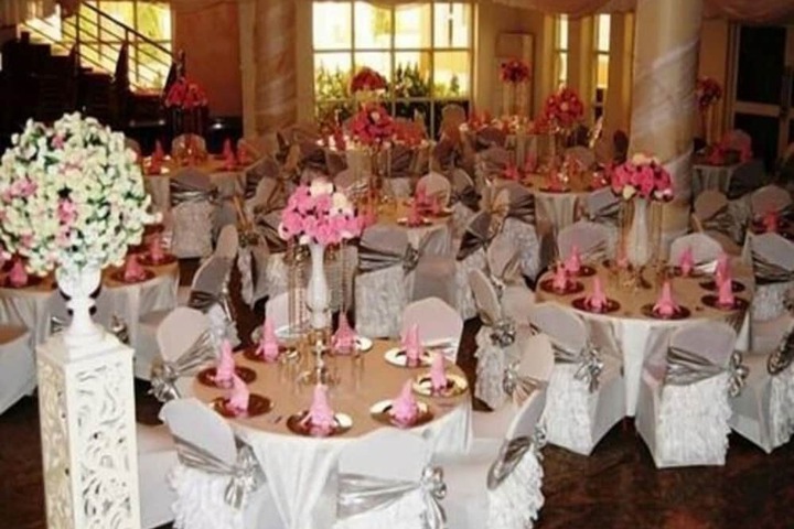 Ballroom/Hall 29 of 36