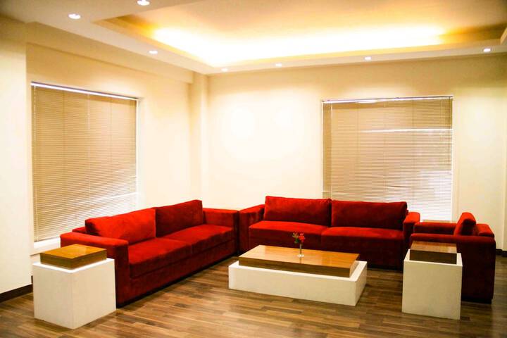 Room 9 of 17