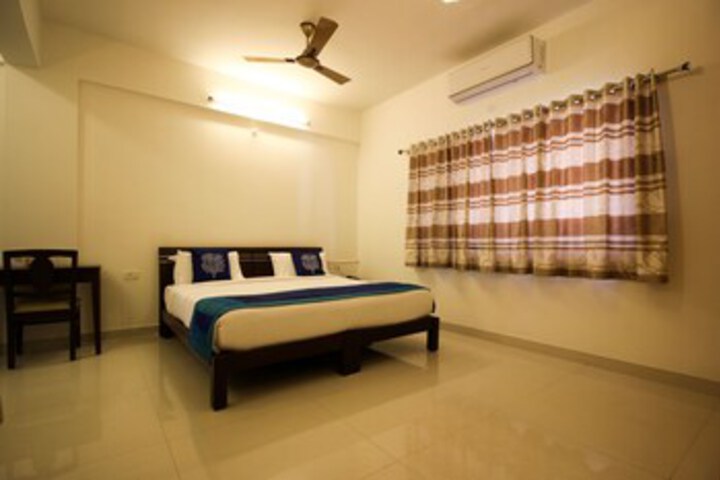Room 20 of 32