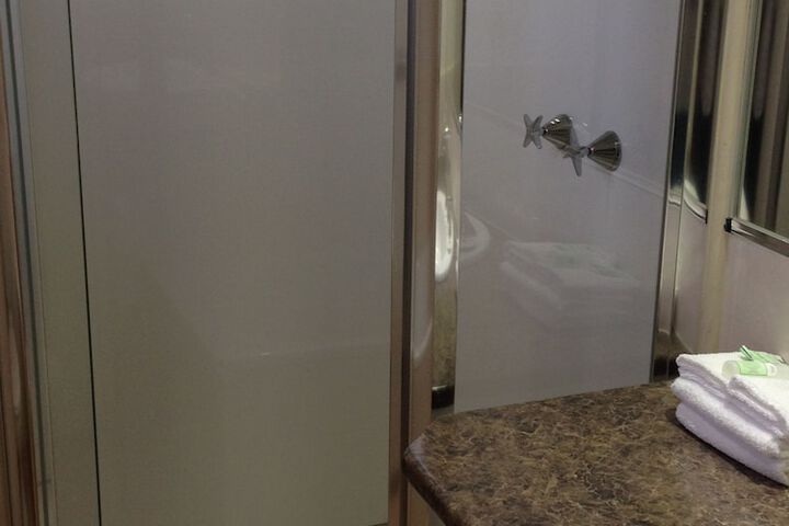 Clean Restrooms
