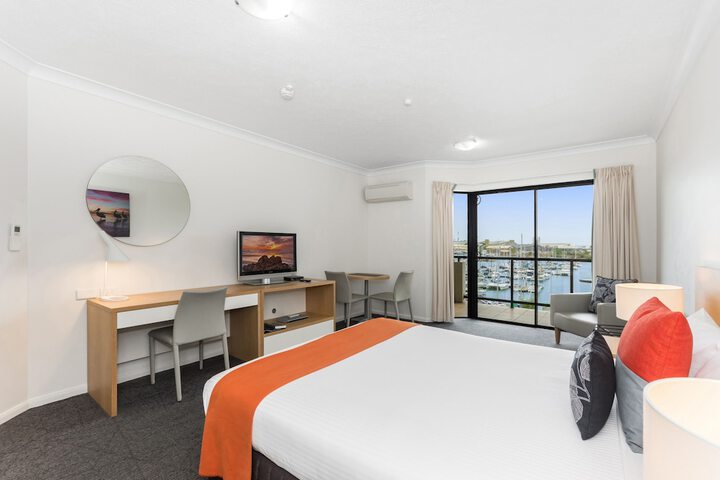 Room 3 of 14