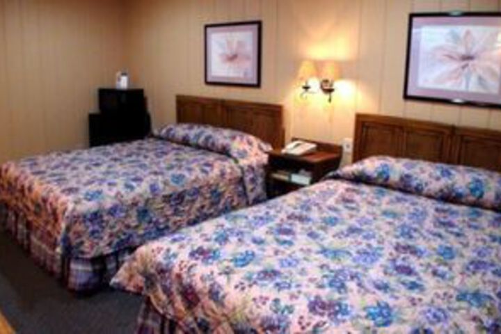 Room 34 of 48