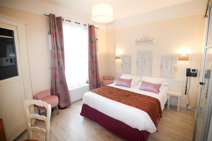 Room 32 of 164