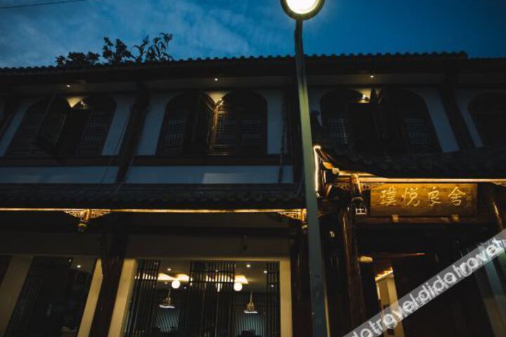 Hotel 3 of 25