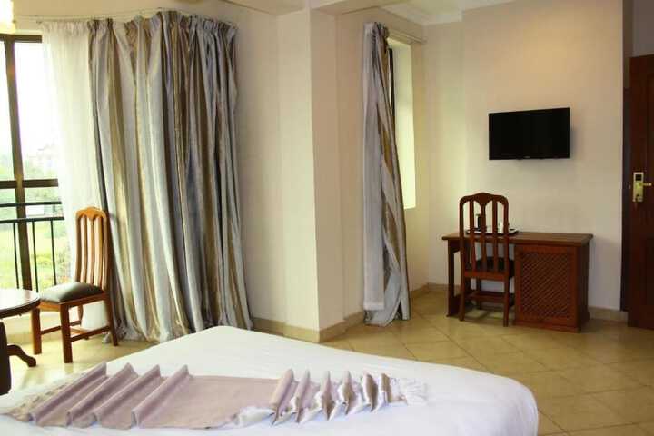Room 11 of 41