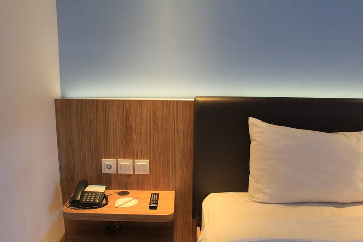 Room 20 of 53