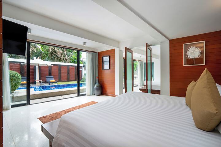 Room 52 of 188