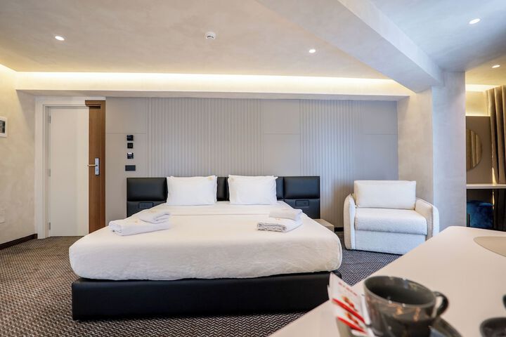 Room 47 of 125