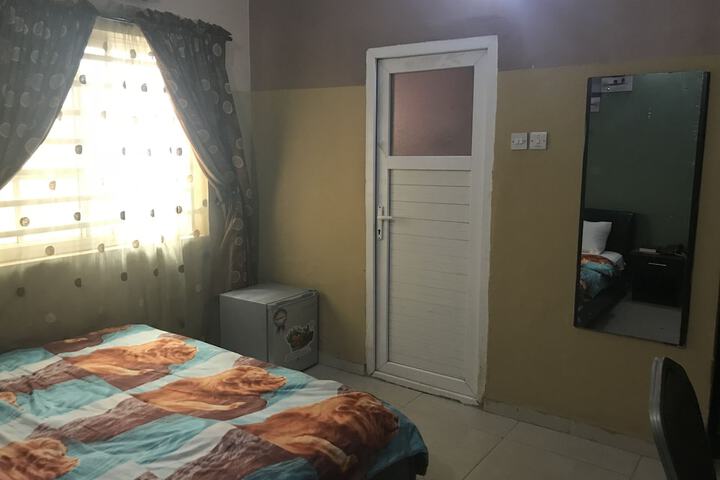 Room 8 of 29