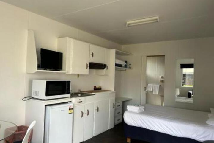 Room 132 of 161
