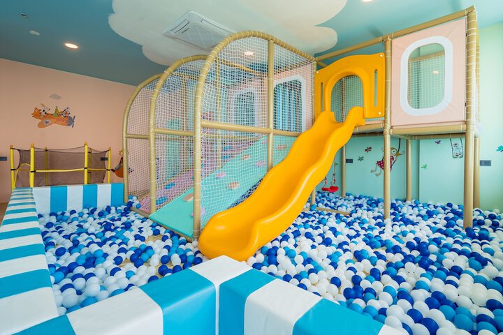 Childrens Activities 65 of 101