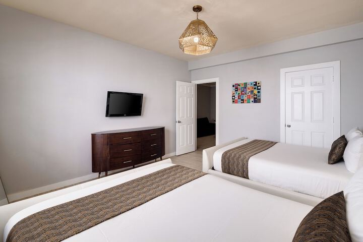 Room 17 of 68