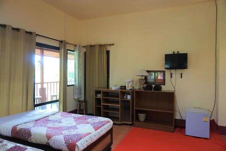 Room 6 of 62