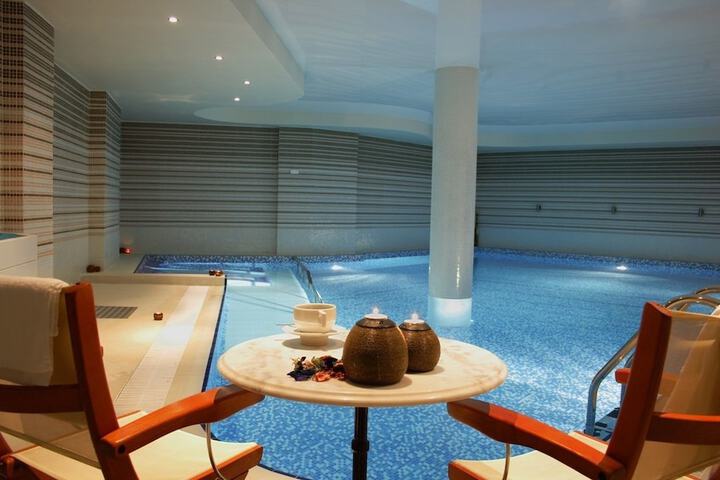Pool 28 of 72