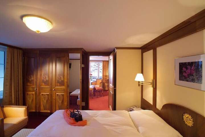 Room 7 of 46