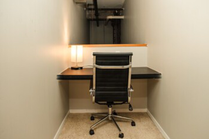 Room 34 of 39