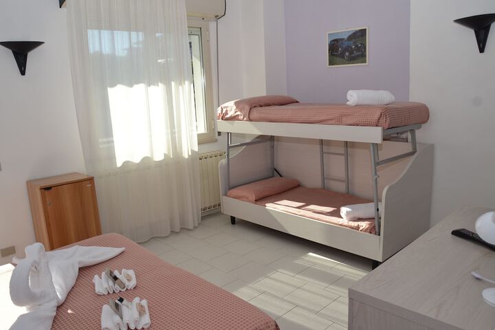 Room 20 of 43