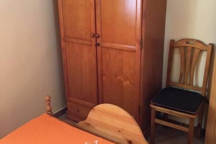 Room 20 of 76
