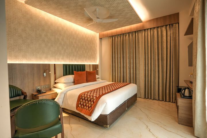 Room 26 of 62