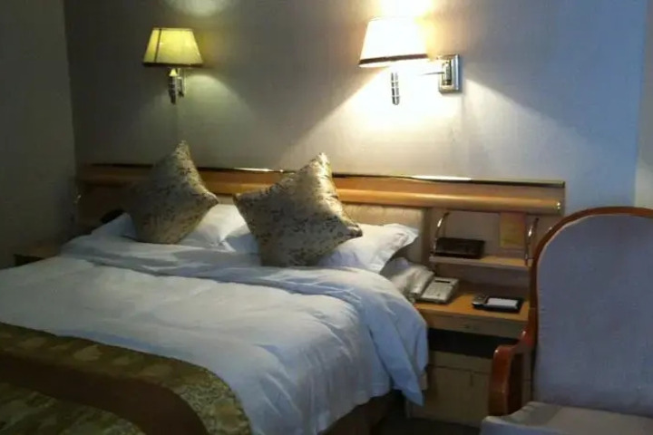 XIAN YANLIAN BUSINESS HOTEL