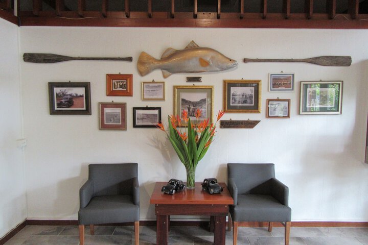 Entrance & Lobby
