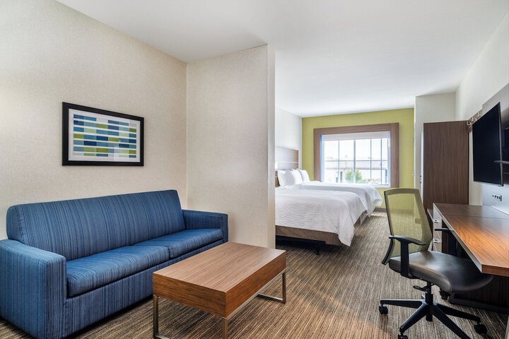 Room 15 of 41