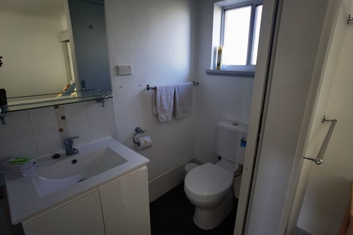 Room 15 of 26