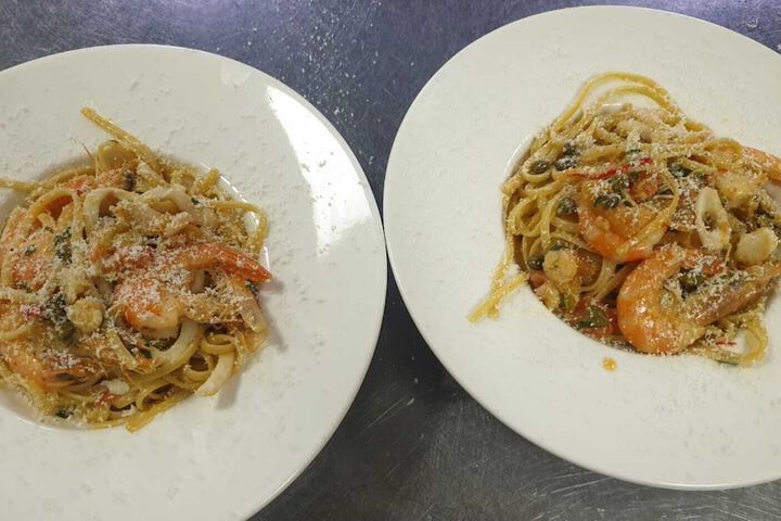 Dining 80 of 104