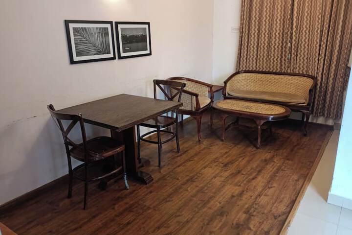 Room 12 of 54