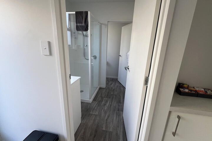 Room 18 of 33