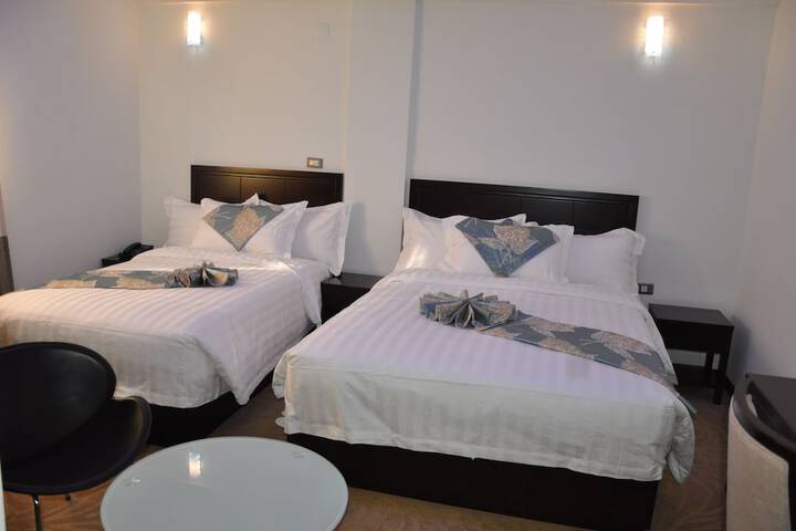 Room 8 of 47