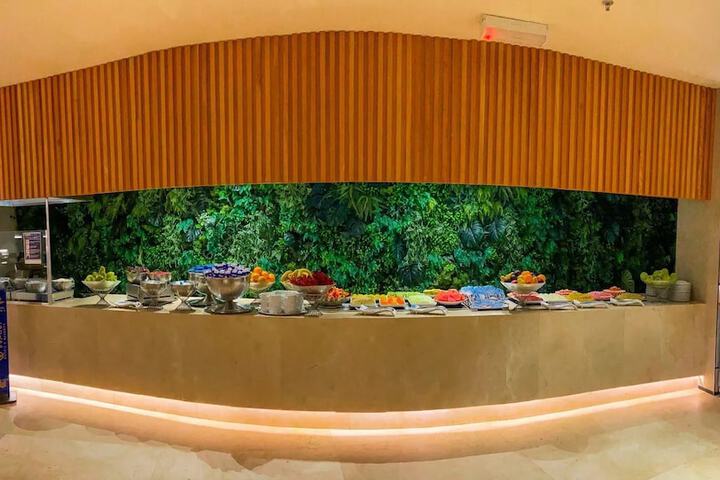 Dining 46 of 73