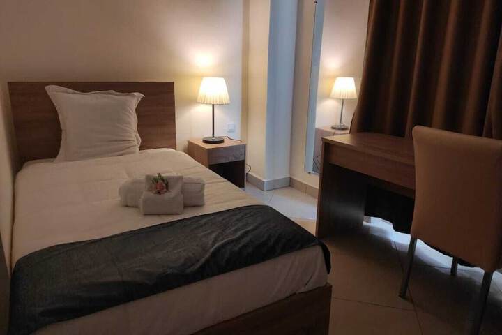 Room 3 of 17