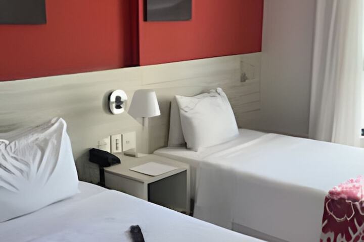 Room 50 of 137