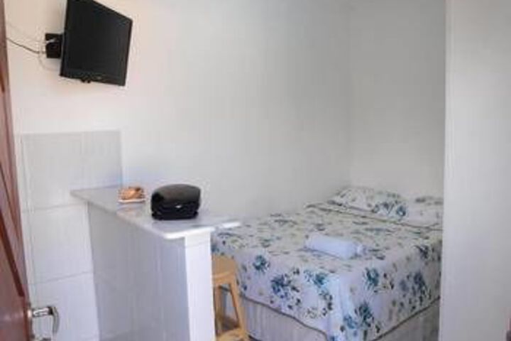Room 16 of 48